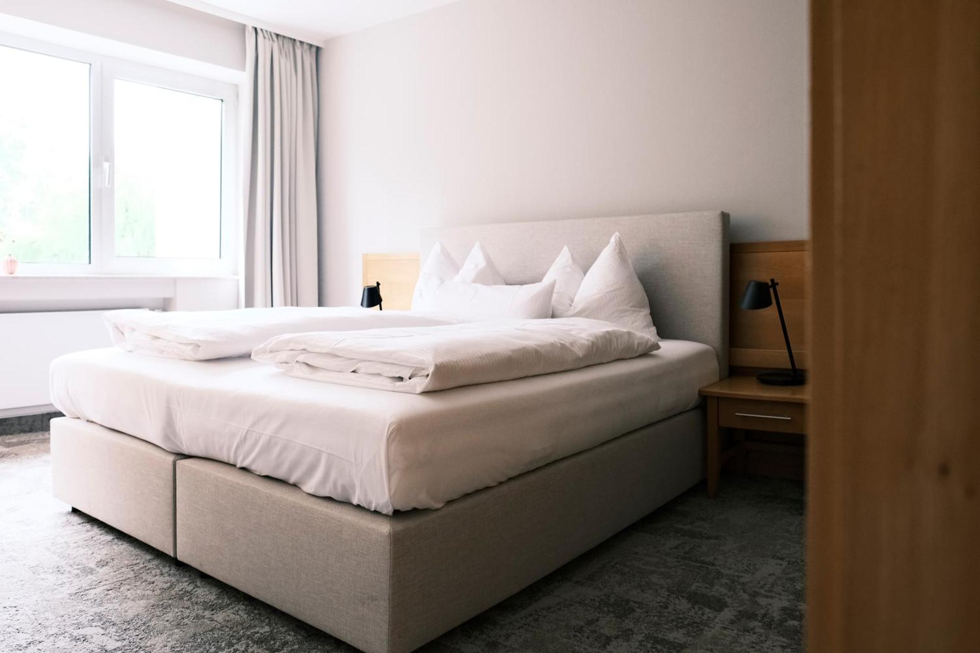 Hotel Sturm Bio- & Wellnesshotel In Der Rhoen Mellrichstadt Kamer foto